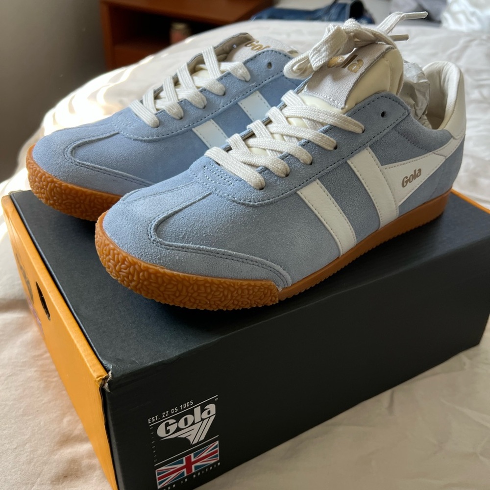 Gola Blue and White Gola Elan